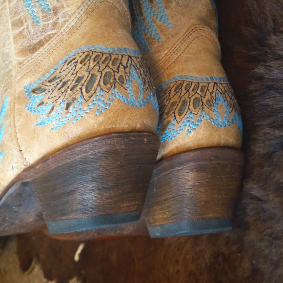 CORRAL A1976 distressed tan winged hearts & peace cowgirl western boots sz 6.5 - Picture 14 of 16